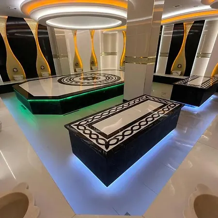 Yekta Kingdom Trade Center 1+1 Apartament *